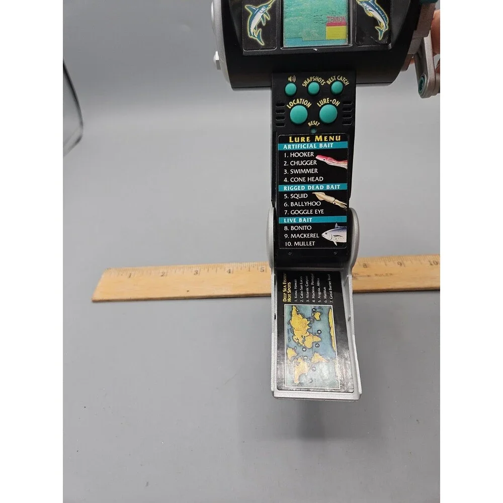 Radica Deep Sea Fishin' Handheld Electronic Fishing Game 1997 Tested/Working